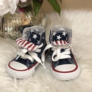 Baby Converse 😊